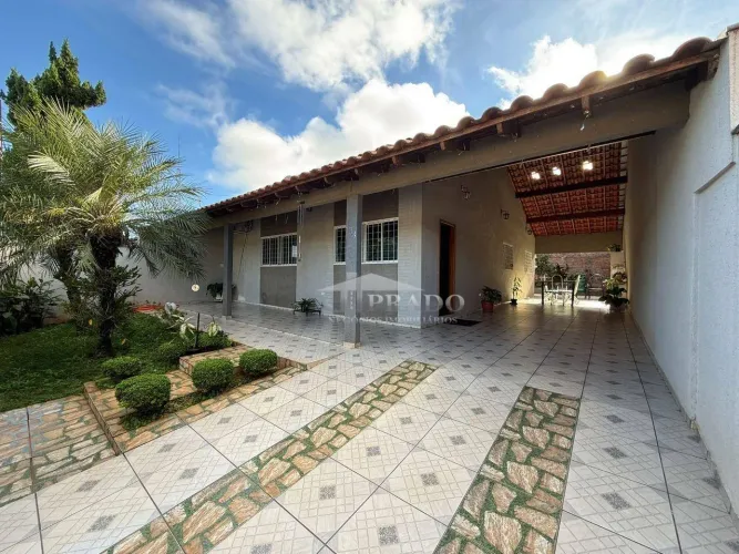 Casa com 3 dormitórios à venda, 151 m² por R$ 520.000,00 - Vila Romana - Ibiporã/PR