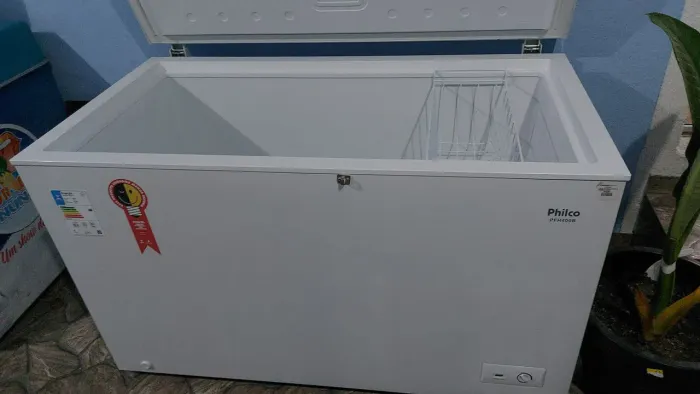 Vendo Freezer Philco 127v 371 Litros Novinha