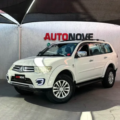 Mitsubishi Pajero HPE-S 3.2 4X4 T.i.diesel 5P Aut. 2016