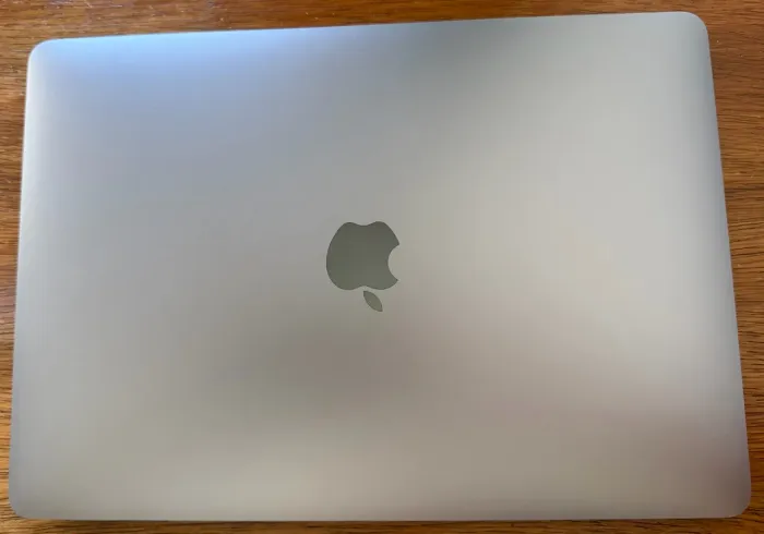 MacBook Air M1 256GB | Impecável, Sem Detalhes + Carregador Original