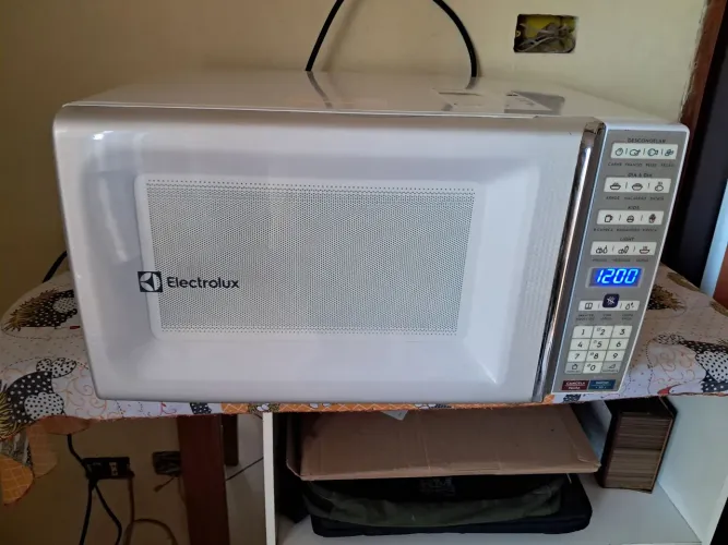 Micro-ondas Electrolux 34 litro