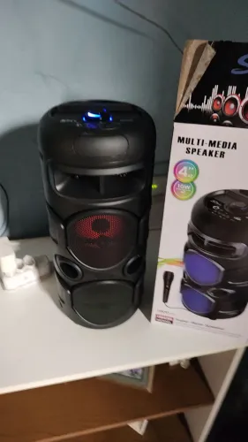Vendo está caixa de som