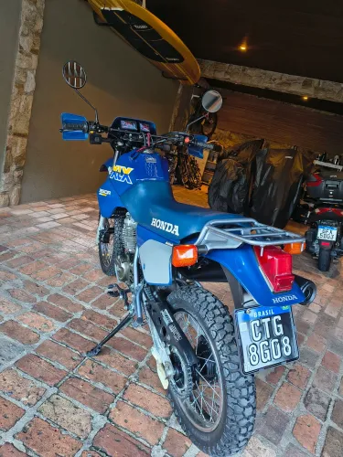 XLX 350 R 9000km colecionador