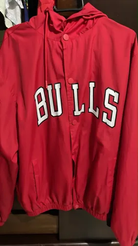 corta vento chicago bulls new era original, tamanho M