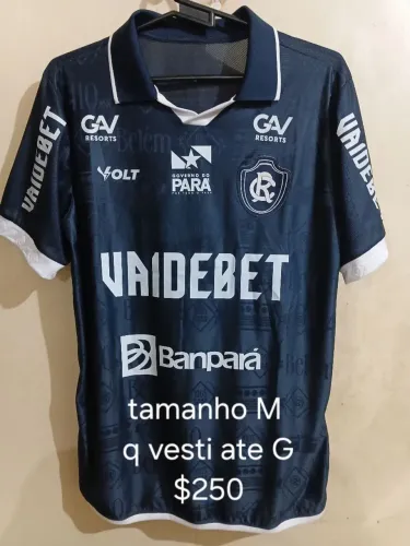 Camisas do Remo na etiqueta