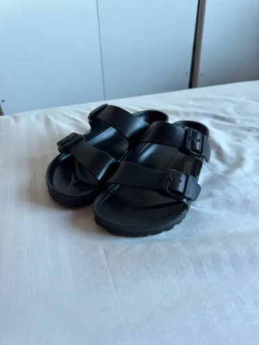 Birkenstock arizona preta original! Tamanho 40
