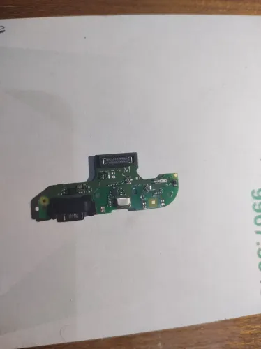 Placa carga Moto G8 