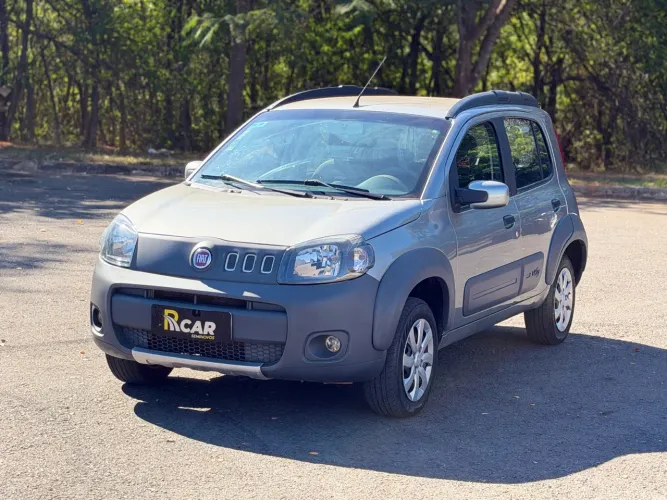 Fiat Uno WAY Celeb. 1.0 EVO Fire Flex 8V 5P 2014