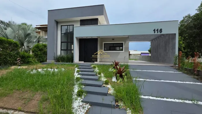 Casa 3 dormitórios à venda São José do Imbassaí Maricá/RJ