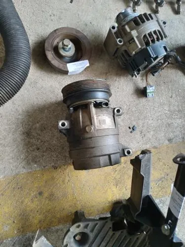 Compressor do ar condicionado Renault scenic 2.0 16v