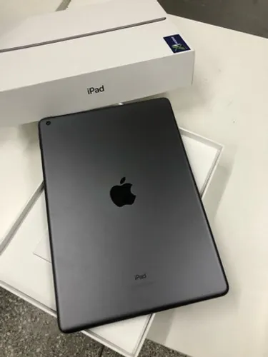 iPad 7 128g na caixa com garantia // aproveite 