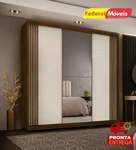 Guarda Roupa 3 Portas e 4 Gavetas Novo Pronta Entrega