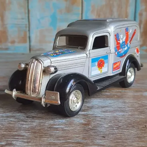 Miniatura Chevrolet Atl 1/24