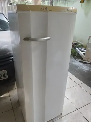 Electrolux 1 porta, pego sua geladeira,entrega gratis divido no cartão