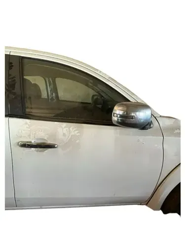 Porta Dianteira L.d L200 New Triton 2017 2018 2019 2020 Lisa