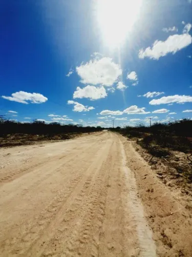 TERRENO À VENDA NA ESTRADA DA ADUTORA ( DISTRITO DE ABÓBORA)