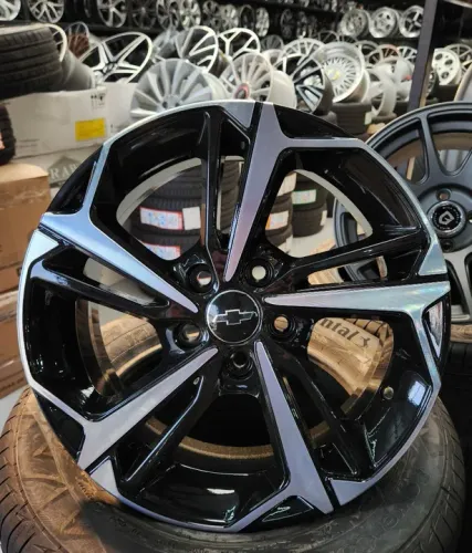 Jogo de rodas Montana Premier aro 16 Furação 5x105