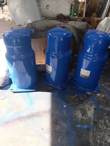 3 compressores Danfoss 15 TR R22 220v