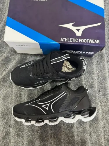 Tênis Mizuno 