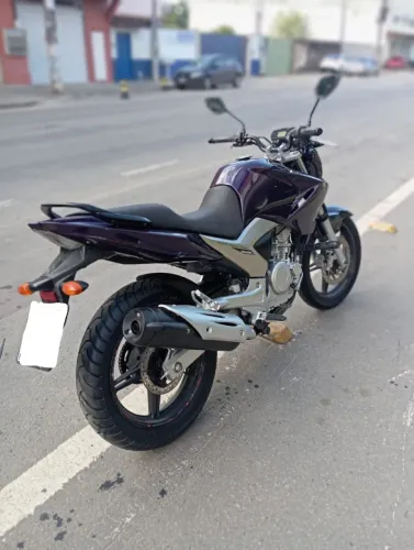 Fazer 250cc muito nova  2012 !