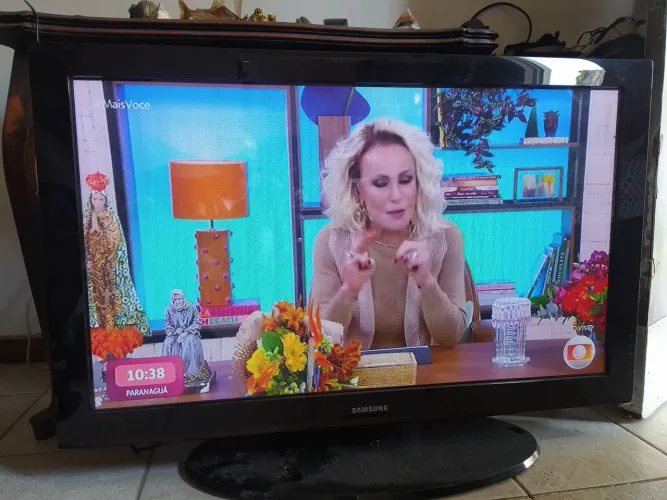 TV 42" Samsung Plasma