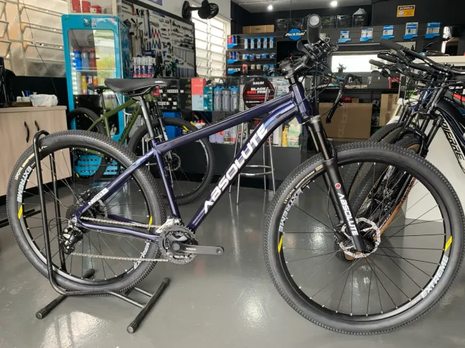 Bicicleta absolute Nero 5