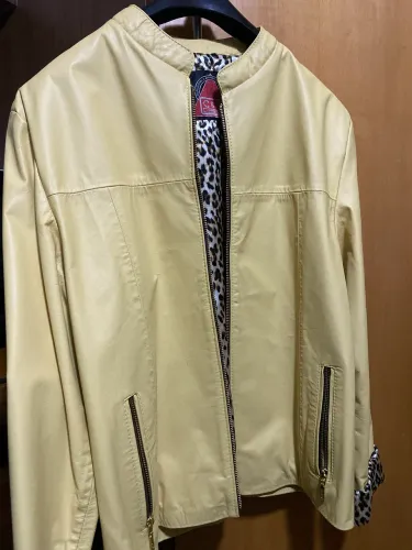 Casaco de Couro Feminino Amarelo - XXG