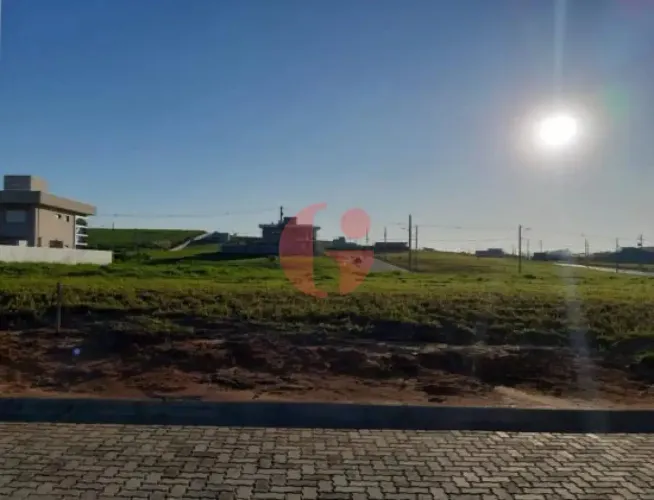 Terreno à venda em condomínio fechado com 540 m²- Caçapava- SP