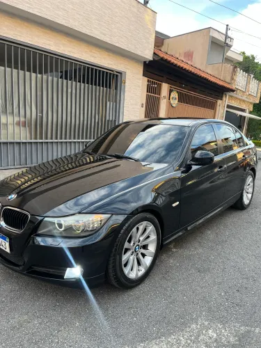 BMW 320I A 2010