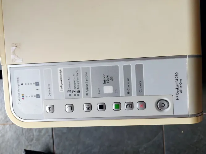 impressora multifuncional HP Deskjet F4280 All-in-One.