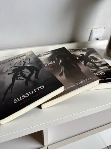 Saga Susurro, Crescendo e Silêncio 