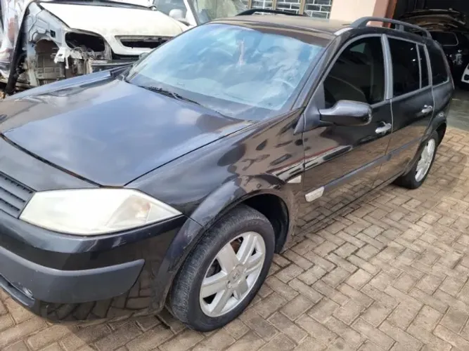 Sucata Renault Megane Grand Tour 2008 Para Retirada de Peças