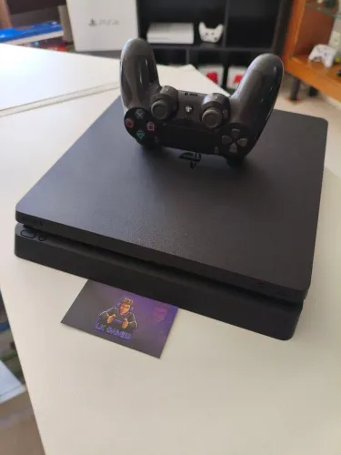 Ps4 slim 500gb semi-novo LOJA FÍSICA CENTRO DE JUNDIAÍ
