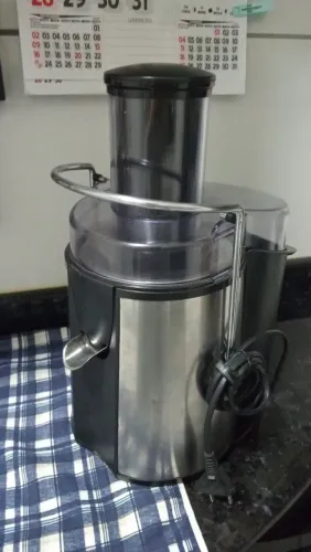 Centrífuga Alimentos Elétrica Juicer Suco Frutas 1500w Inox Cor Preto