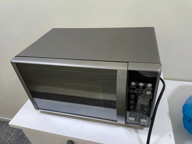 Microondas 110V - 20L Electrolux