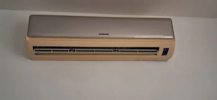 Split 24.000 btus samsung