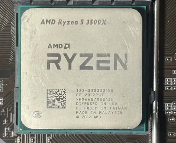 AMD Ryzen 5 3500x (6C/6T) 32MB Cache + 16GB RAM 3200 Samsung