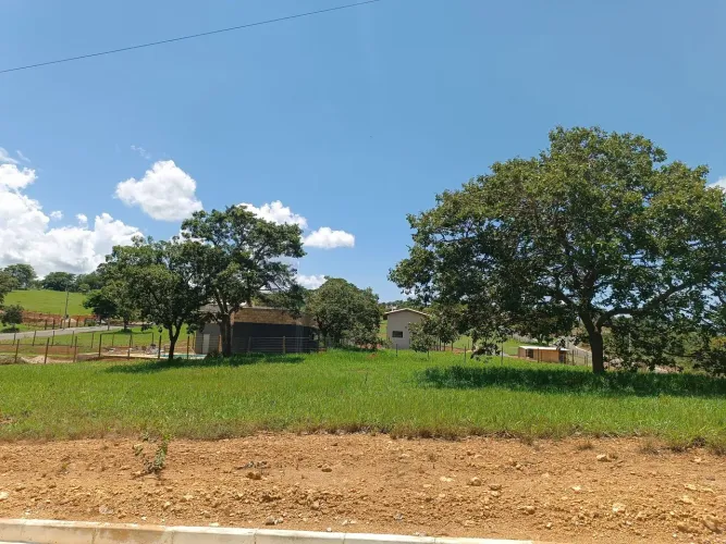 Lote condomínio Canto da Siriema Vip 