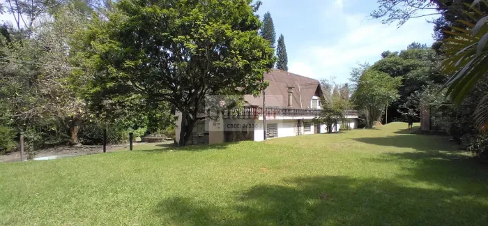 Sítio a venda em Santana de Parnaíba SP