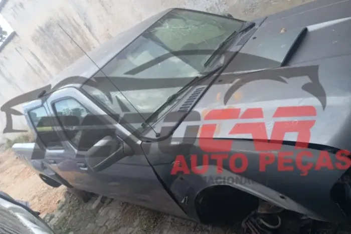 TEMOS PEÇAS PARA ESSA SUCATA! NISSAN FRONTIER MWM 2.8 ANO 2003