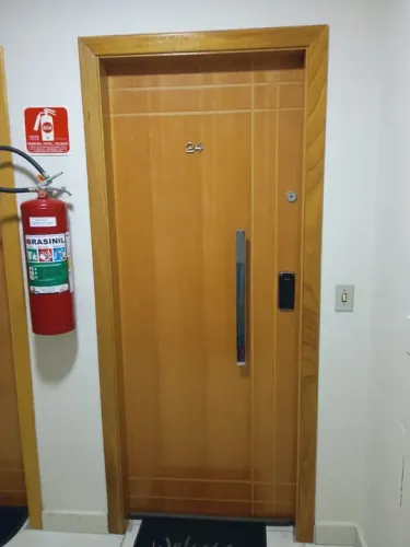 Instalador de Fechaduras Digitais