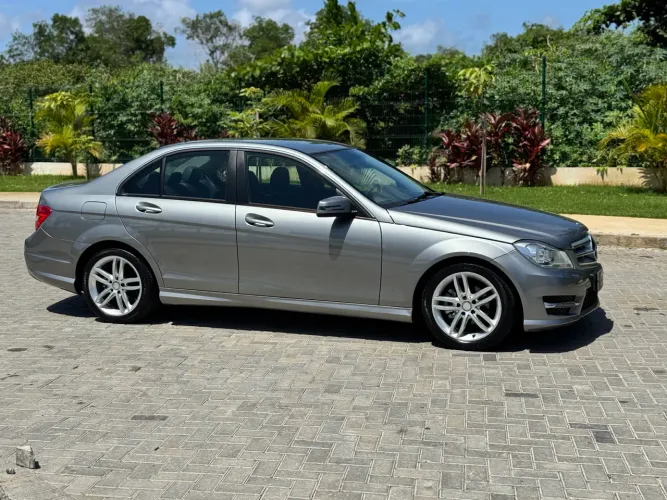 Mercedes-Benz C-180 CGI Sport 1.6 TB 16V 156cv Aut. 2014