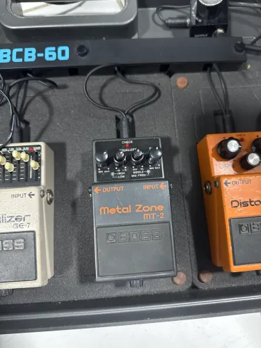 PEDAL DE GUITARRA BOSS METALZONE MT-2