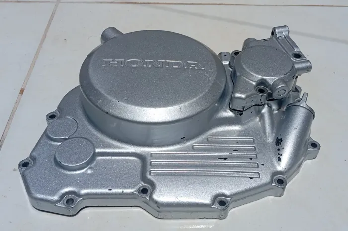 Tampa da embreagem da Honda NX 350 Sahara, XLX 350