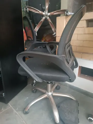 Cadeiras de escritório - usadas 