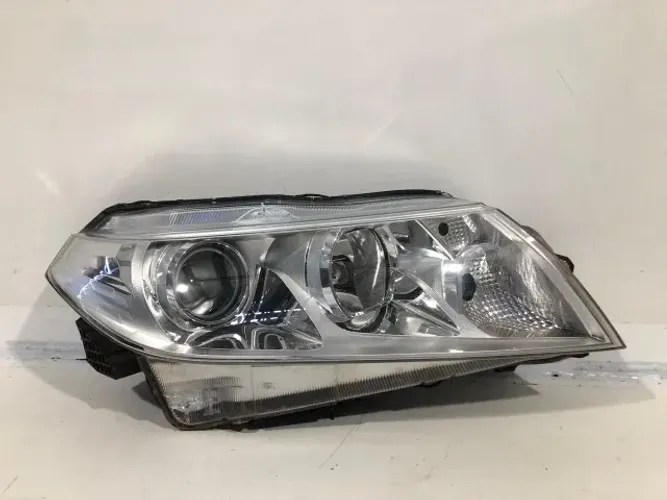 Farol Direito Suzuki Vitara 2016 17 18 2019 (Para retirada de peças) BG3954