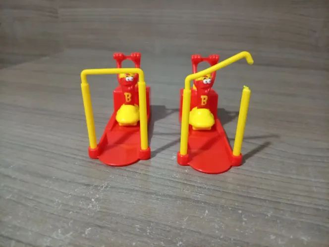 Miniatura Boneco Jubaton Miniatura Chocolates Garoto (vem com os dois)