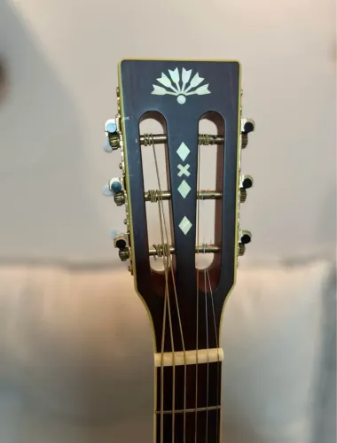 Baixou Violão Washburn Parlor baby / Cedro maciço