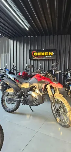 YAMAHA LANDER 250 2025 