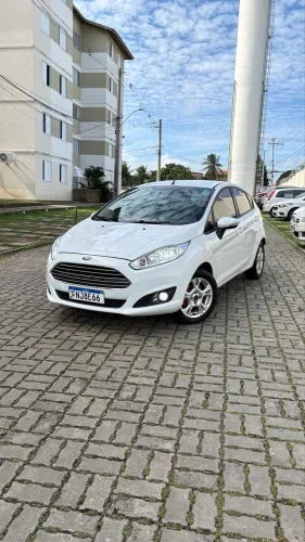 Ford Fiesta 1.6 16V Flex Mec. 5P 2014